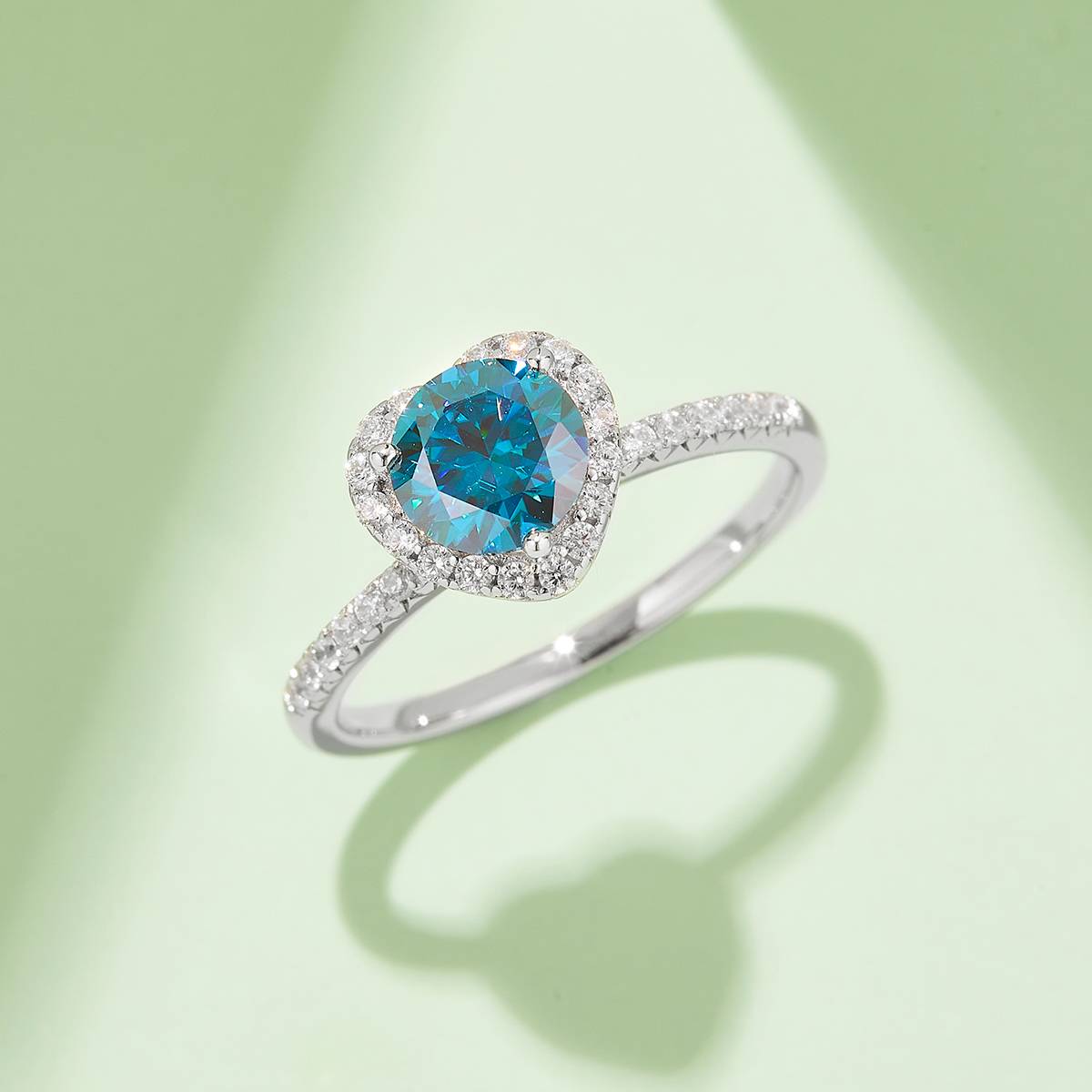 Dedicated S925 Silver Plated Platinum Moissanite Women's Ring 1 Carat D-Class